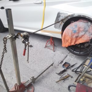 BMW２シリーズ左リアフェンダー鈑金塗装修理